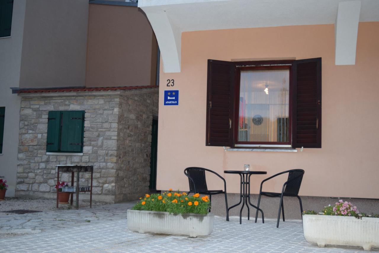 Apartman Nino Novigrad  Kültér fotó